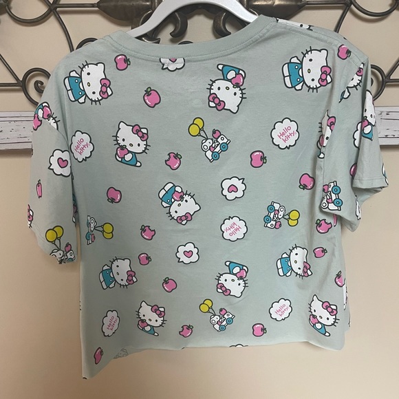 NWOT Sanrio Hello Kitty Graphic T-Shirt, Size Large - Picture 2 of 4